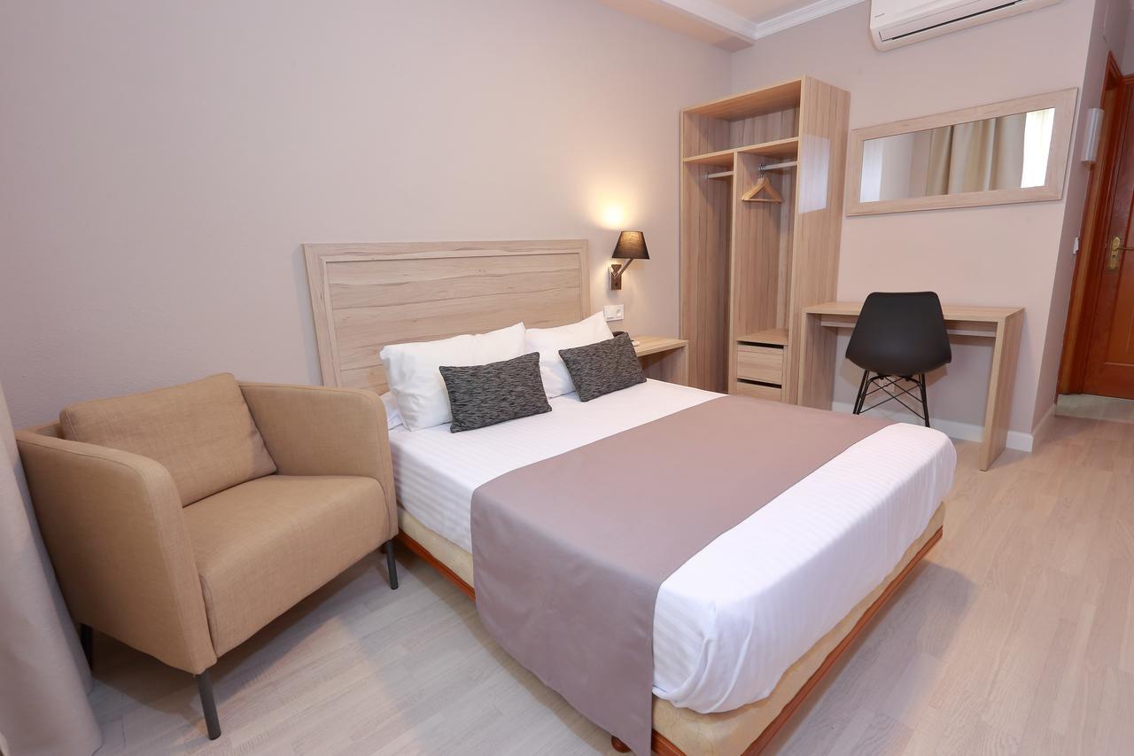 Hotel Villa De Verín Buitenkant foto